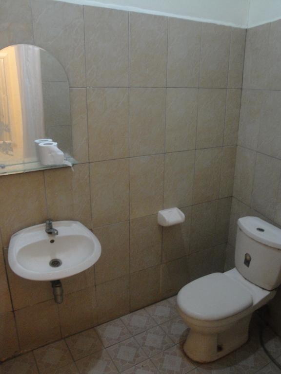 Manado Grace Inn 객실 사진