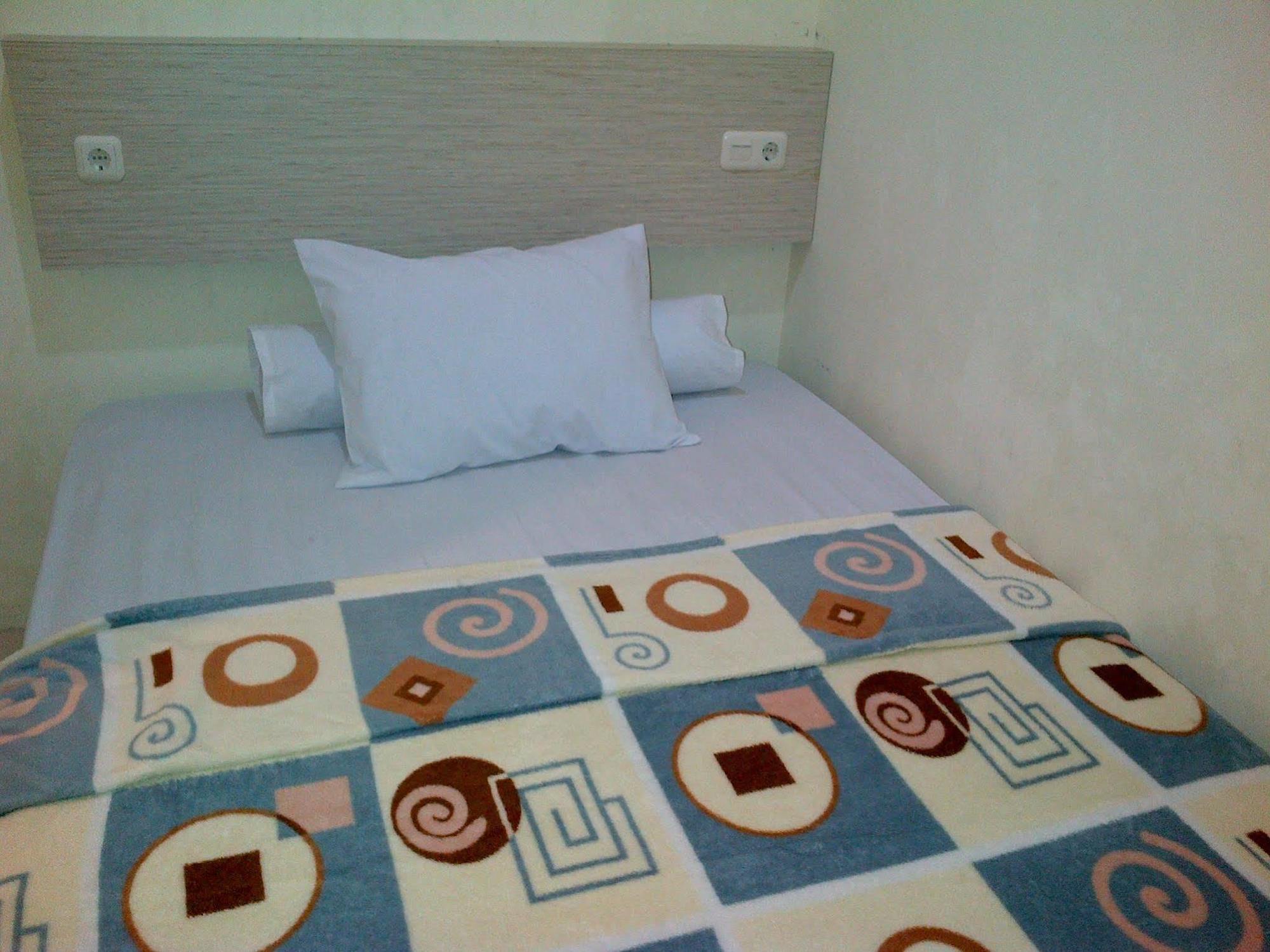 Manado Grace Inn 외부 사진